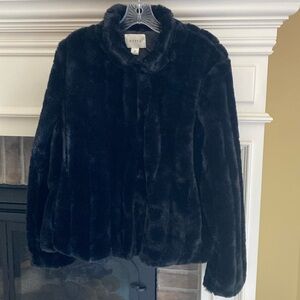 HYFVE Faux Fur Super Soft Jacket in Size M - NWOT
